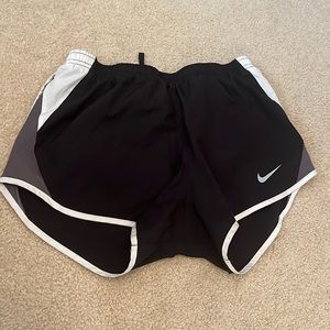 Women’s Nike Athletic Shorts-Small—black/white/gray